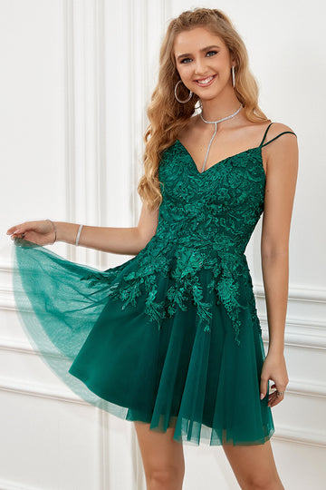 Vestido de cóctel verde oscuro escote A